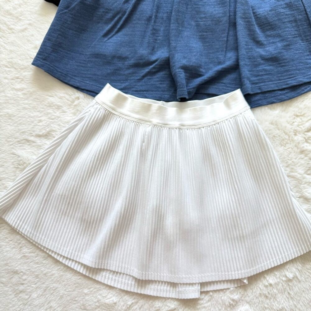 Bundle of girls skirts size 7 years - Picture 4 of 9